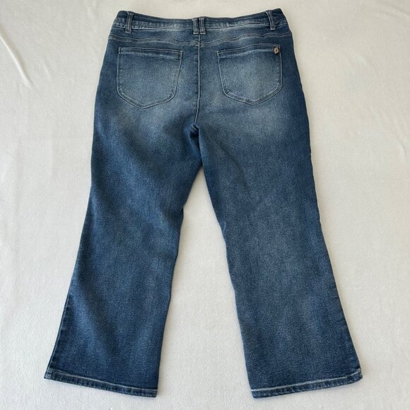 Democracy Womens Absolution Cropped Bootcut Jeans Size 16 Faded Blue Stretch - Picture 2 of 12